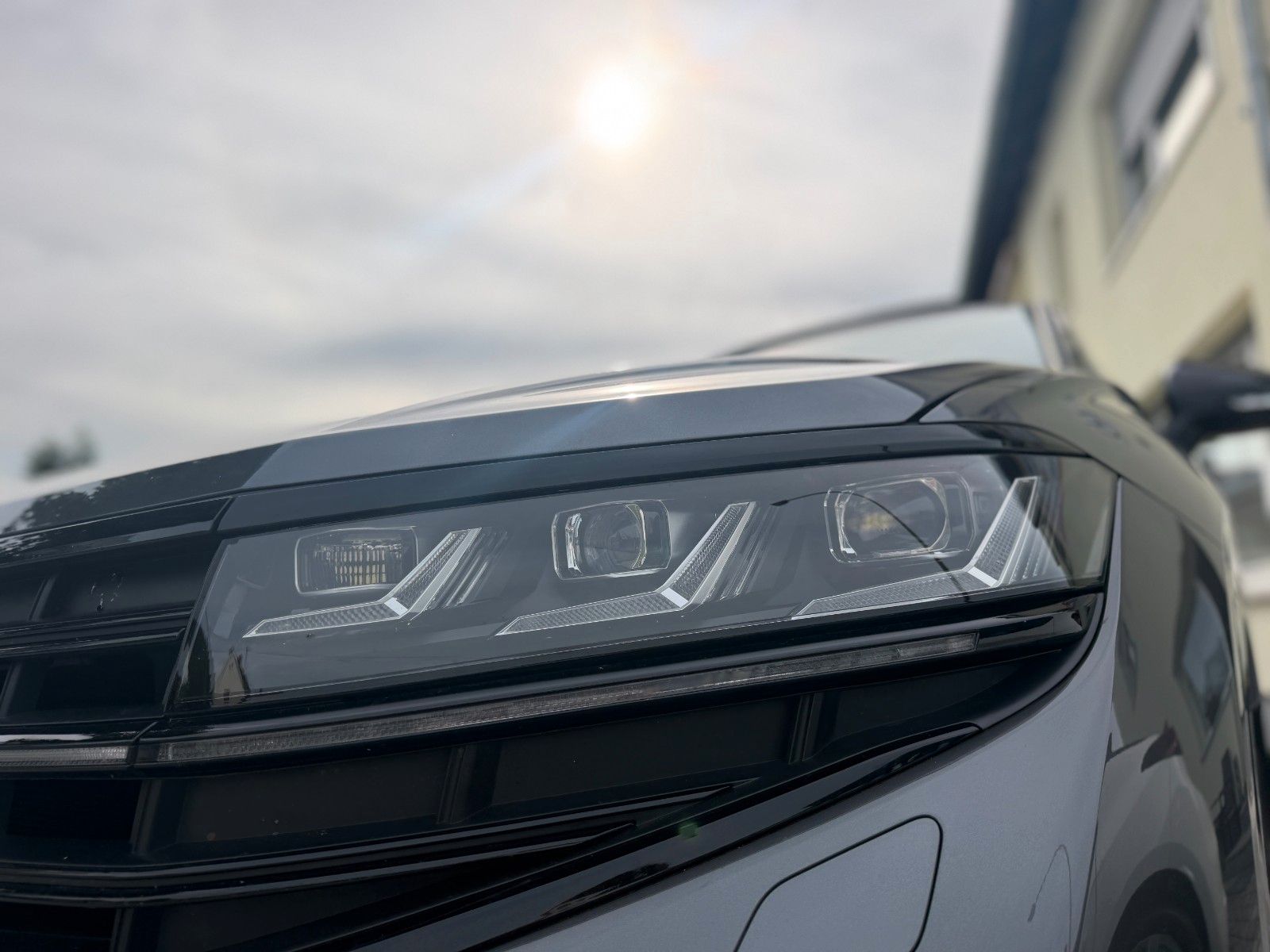 Volkswagen Touareg R Line V6 22"BlackStyle Allrad HuD PanoD