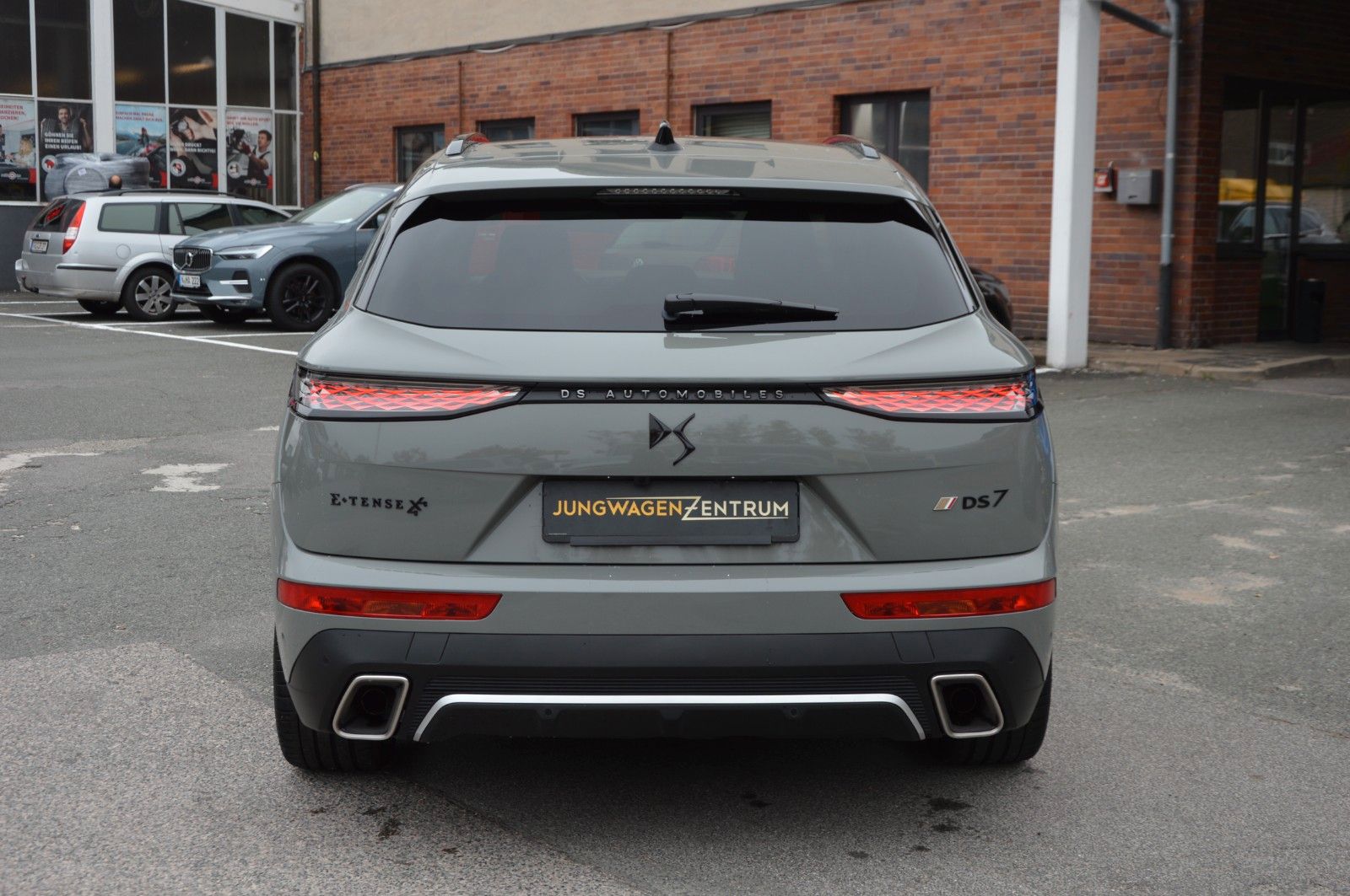 DS Automobiles DS 7 E-Tense 360 Perfor"360°"LED"ACC"NAVI"KEYGO