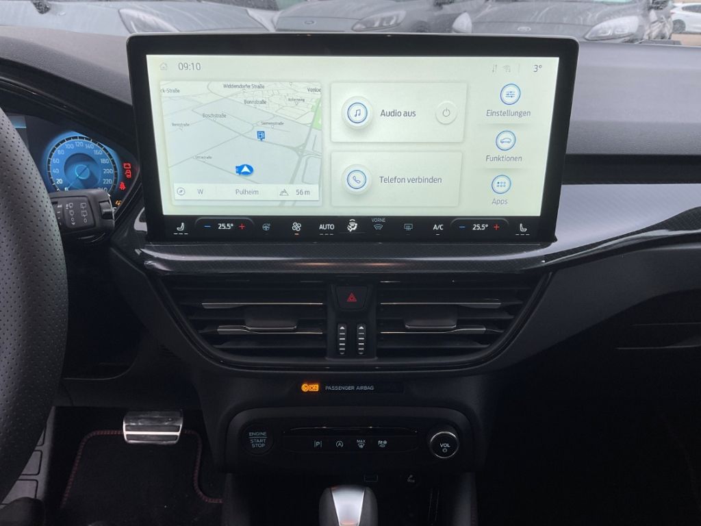 Ford Focus Turnier ST-Line X MHEV+Automatik+Pano+LED