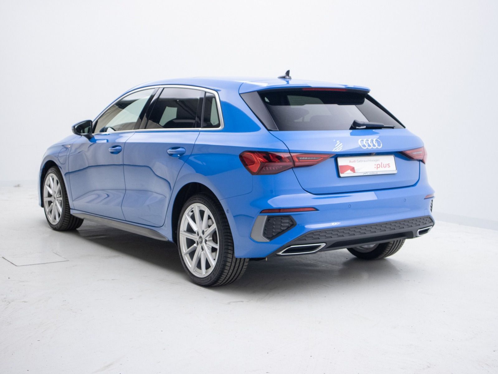 Audi A3 Sportback 40 TFSI e-tron S Line - Samsaru's Car Outlet