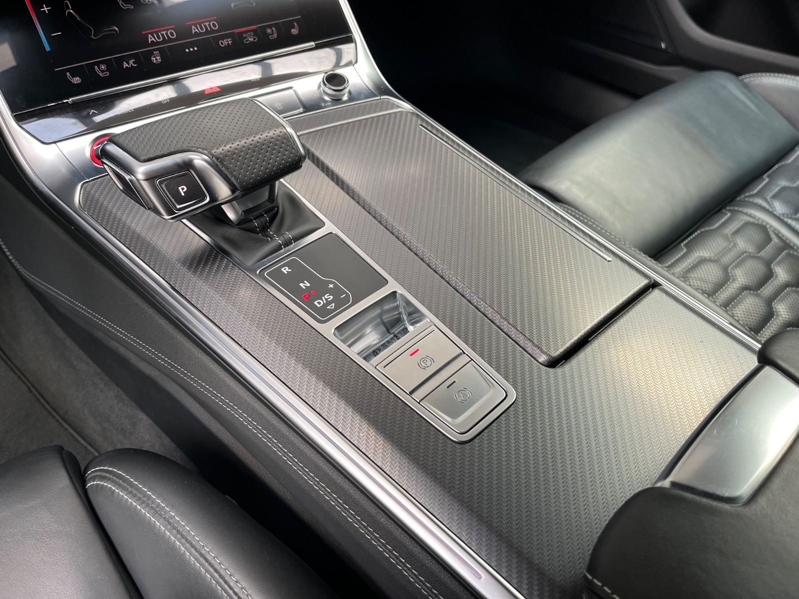 Audi RS6 Avant 4.0 TFSI quattro *HUD*SOFT*KERAMIK*SH*