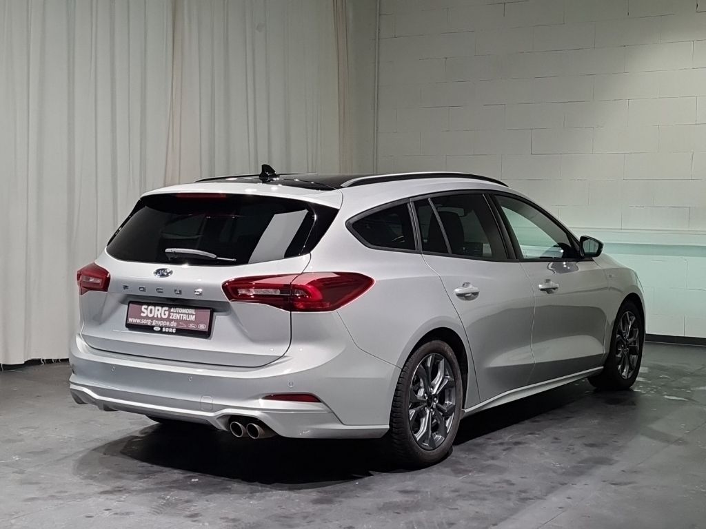 Ford Focus 1.0 EcoBoost MHEV ST-Line X*AUTO*iACC*LED*