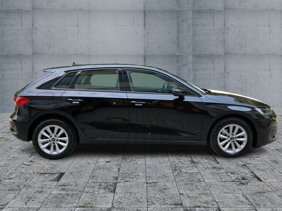 Audi A3 Sportback 30 TDI S-TR LED+NAVI+AHK+STDHZG+ACC