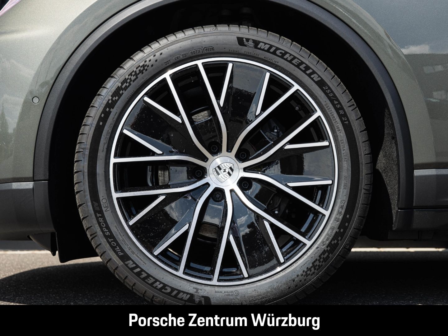 Porsche Macan 4 HA-Lenkung InnoDrive Head-Up LED-Matrix