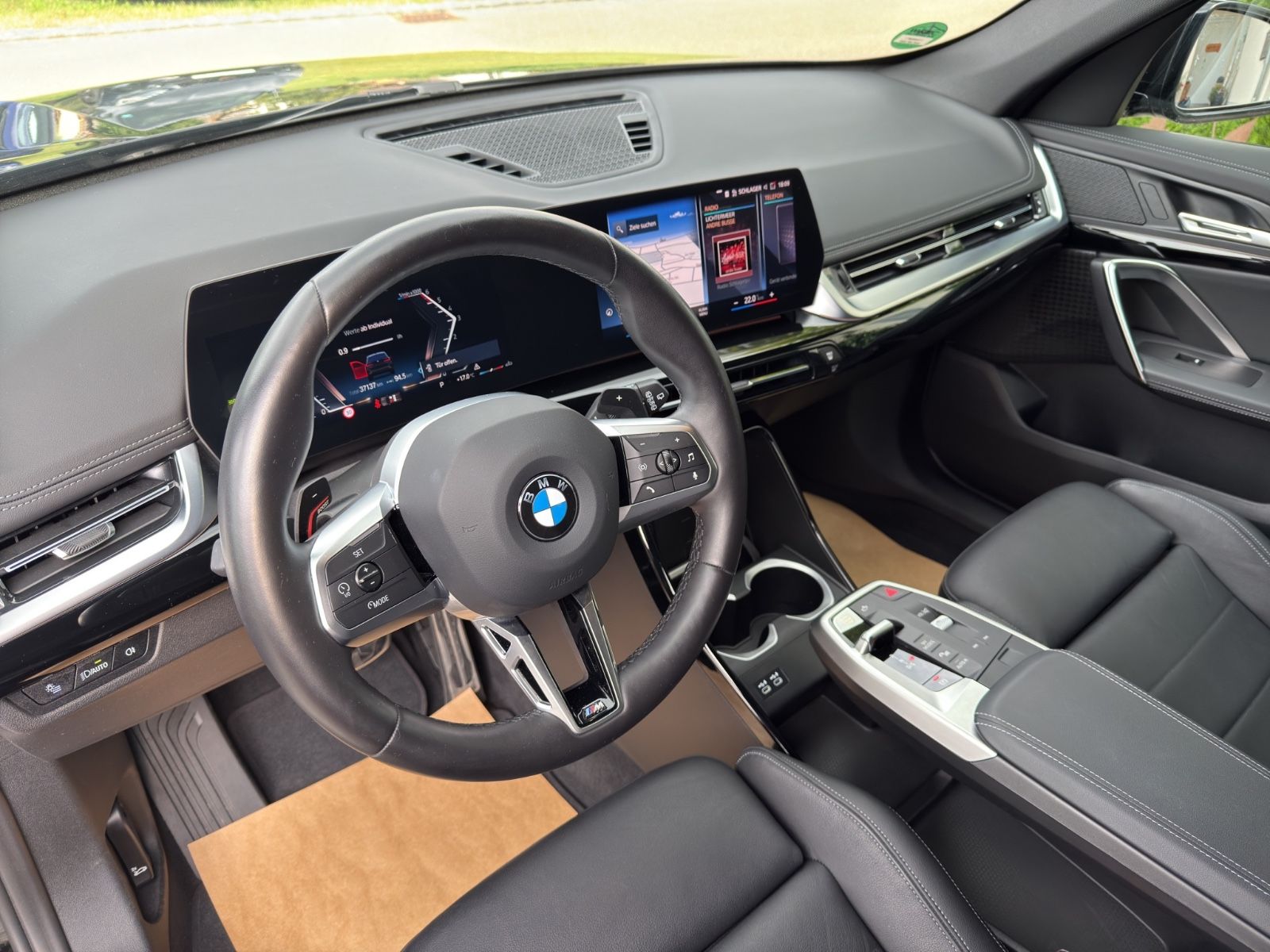 BMW X1 23 d xDrive M Sport - Samsaru's Car Outlet
