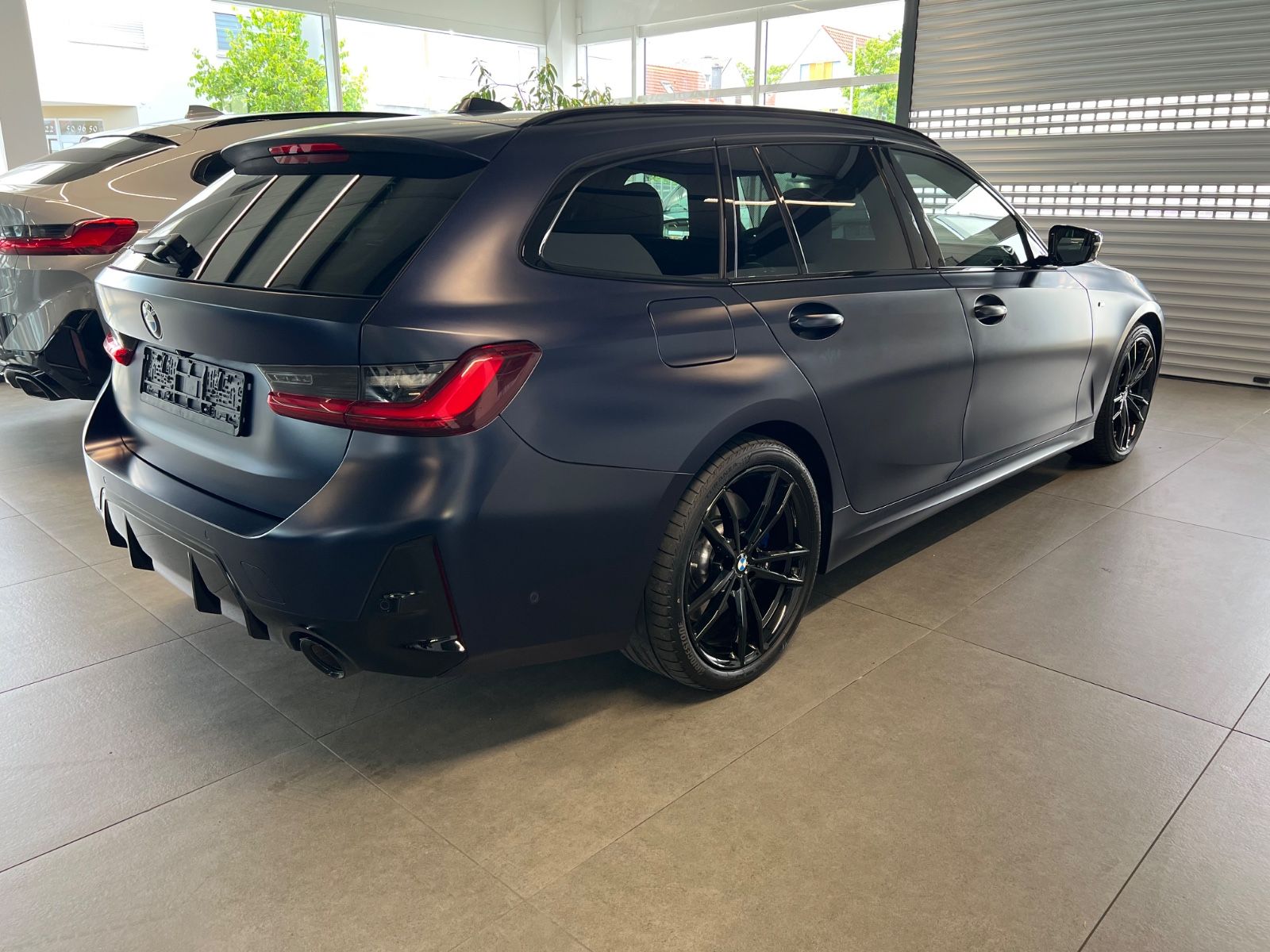 BMW 320 d xDrive Touring M Sport / Pano/ H&K / Matt