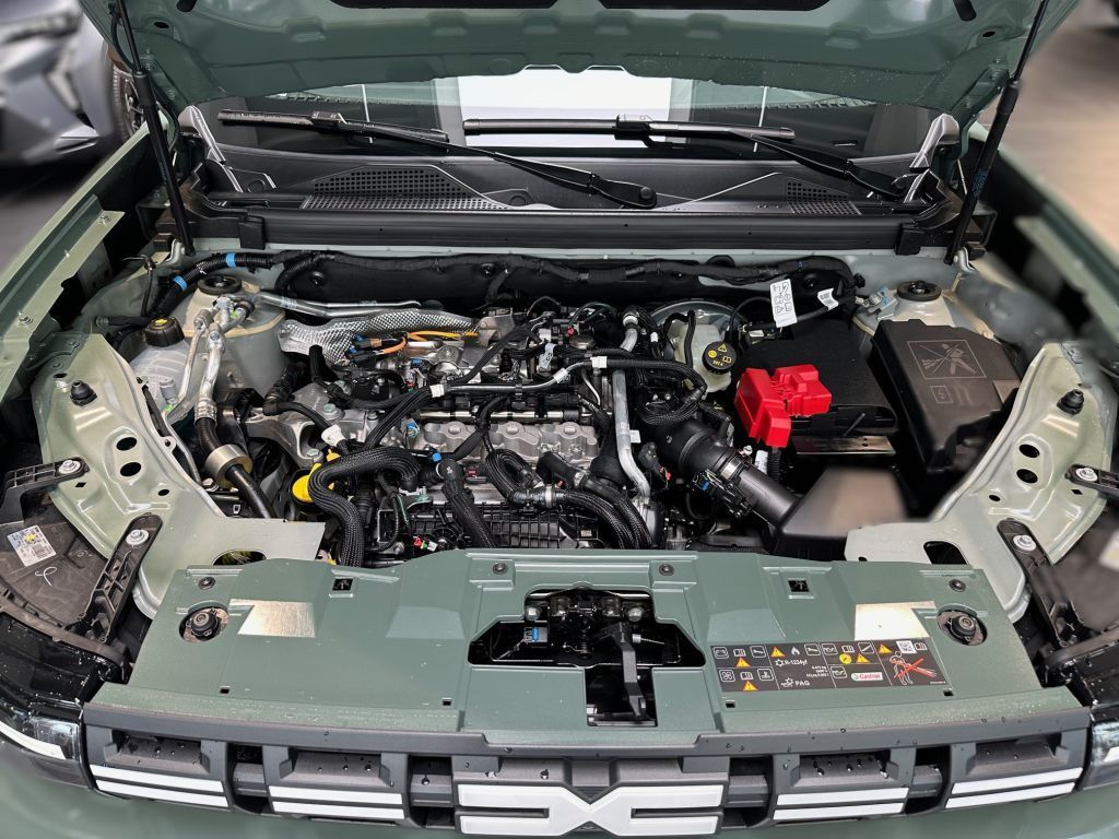 Dacia Duster TCe 130 4x4 - Samsaru's Car Outlet