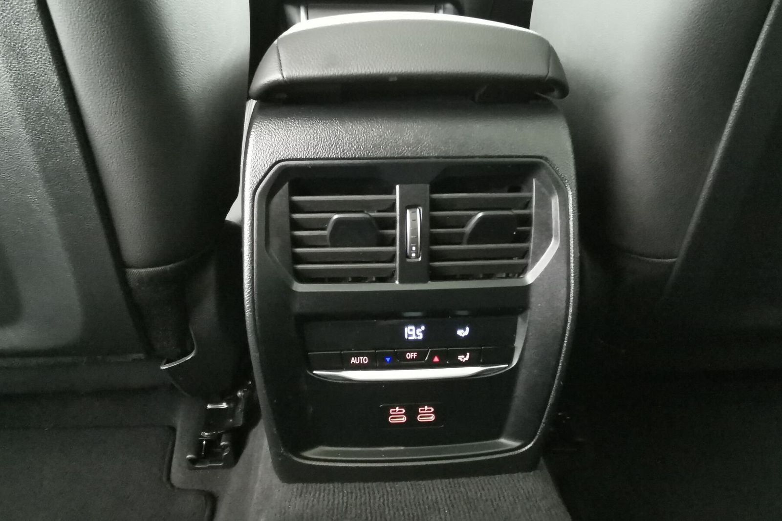 BMW 320i M Sport|PANO|ACC|HUD|360°|LED|SHZG|AHK