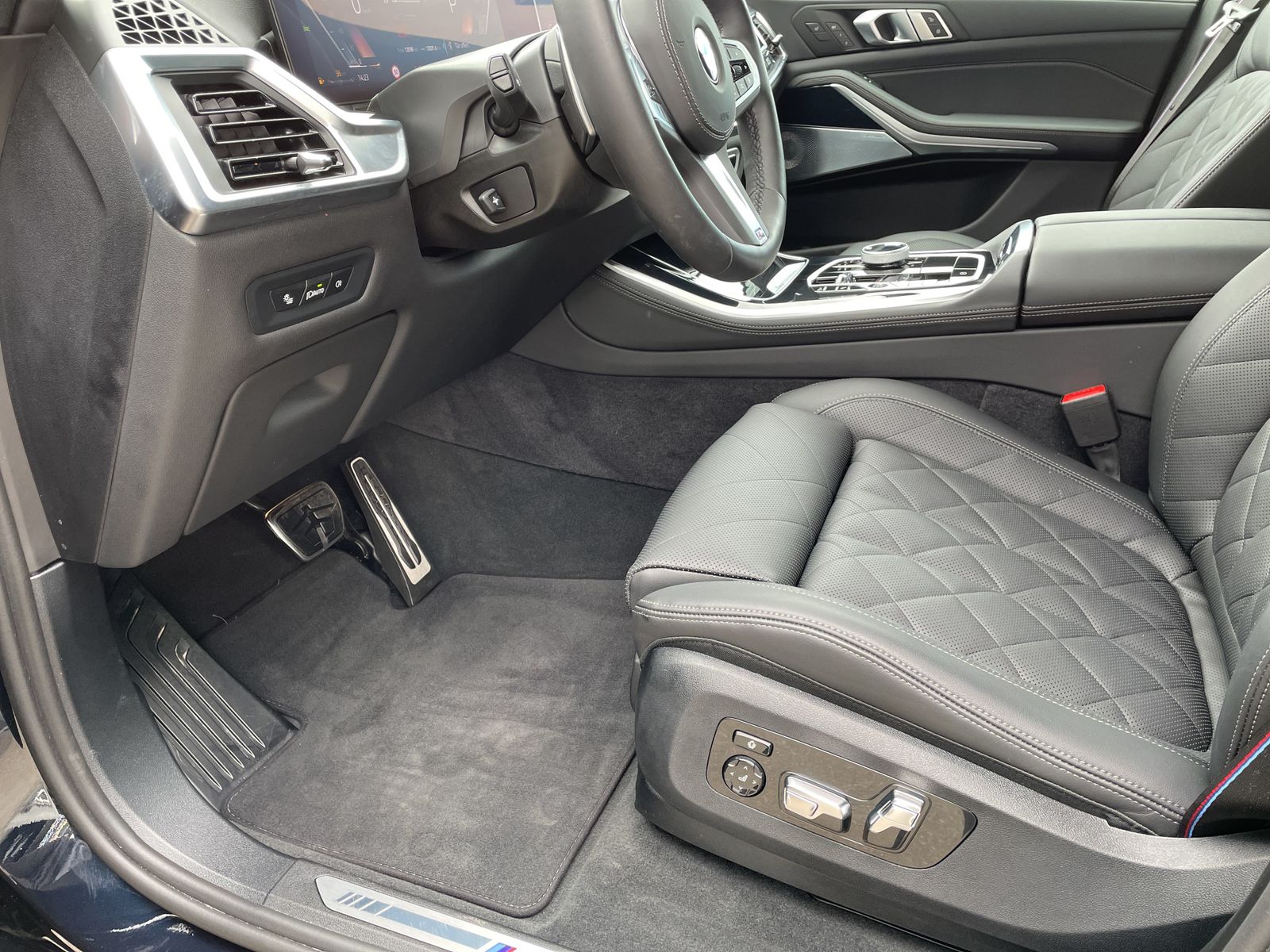 BMW X5 xDrive40d M Sportpaket Pro-Adaptives M Fahrwe