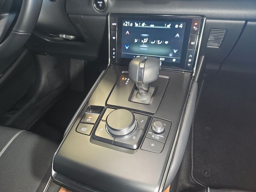 Mazda MX-30 e-SKYACTIV EV MAKOTO