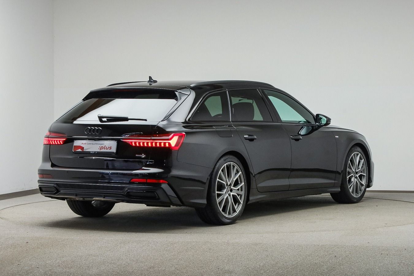 Audi A6 Avant 2 x S line 45 TDI qu. AHK*HUD*B&O*Matri