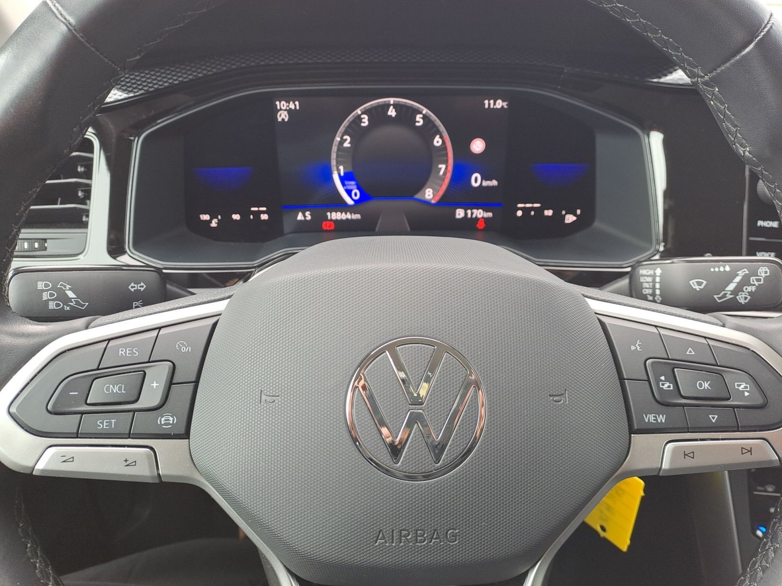 Volkswagen Taigo 1.0 TSI - Samsaru's Car Outlet