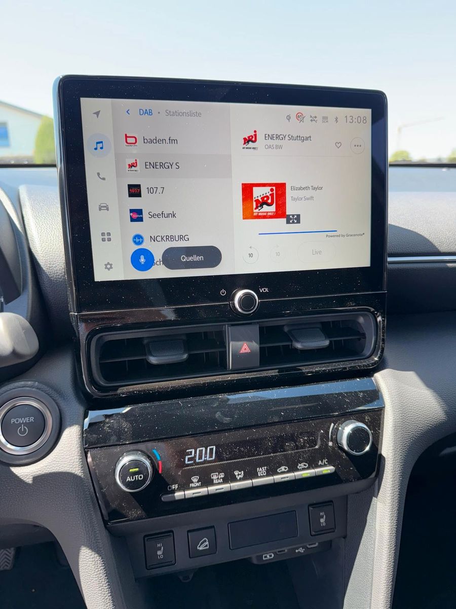 Toyota Yaris Cross Hybrid 4x4 Teamplayer *LED,Kamera*