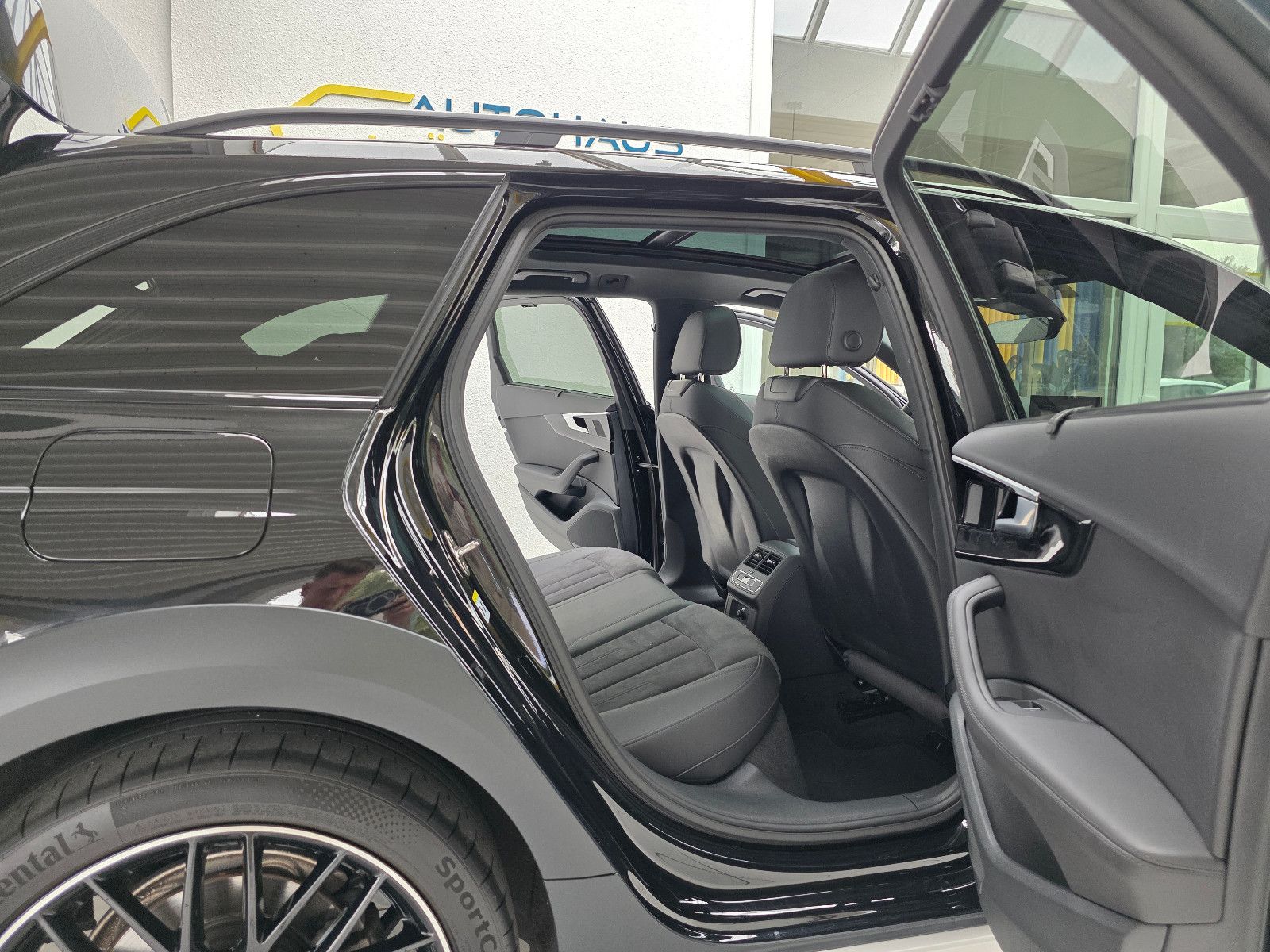 Audi A4 Allroad quattro 40 TDI OptikSchwarz Panorama