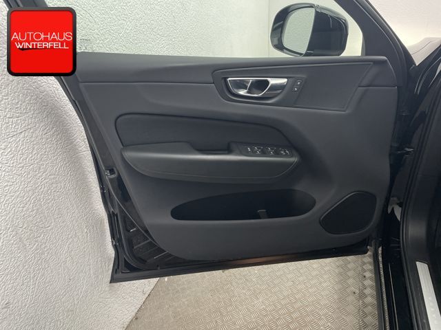 Volvo XC60 B4 - Samsaru's Car Outlet