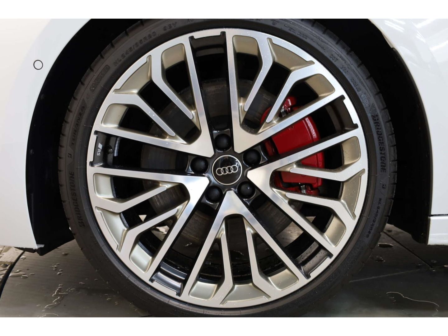 Audi A5 Avant e-hybrid quattro S line edition one B&O