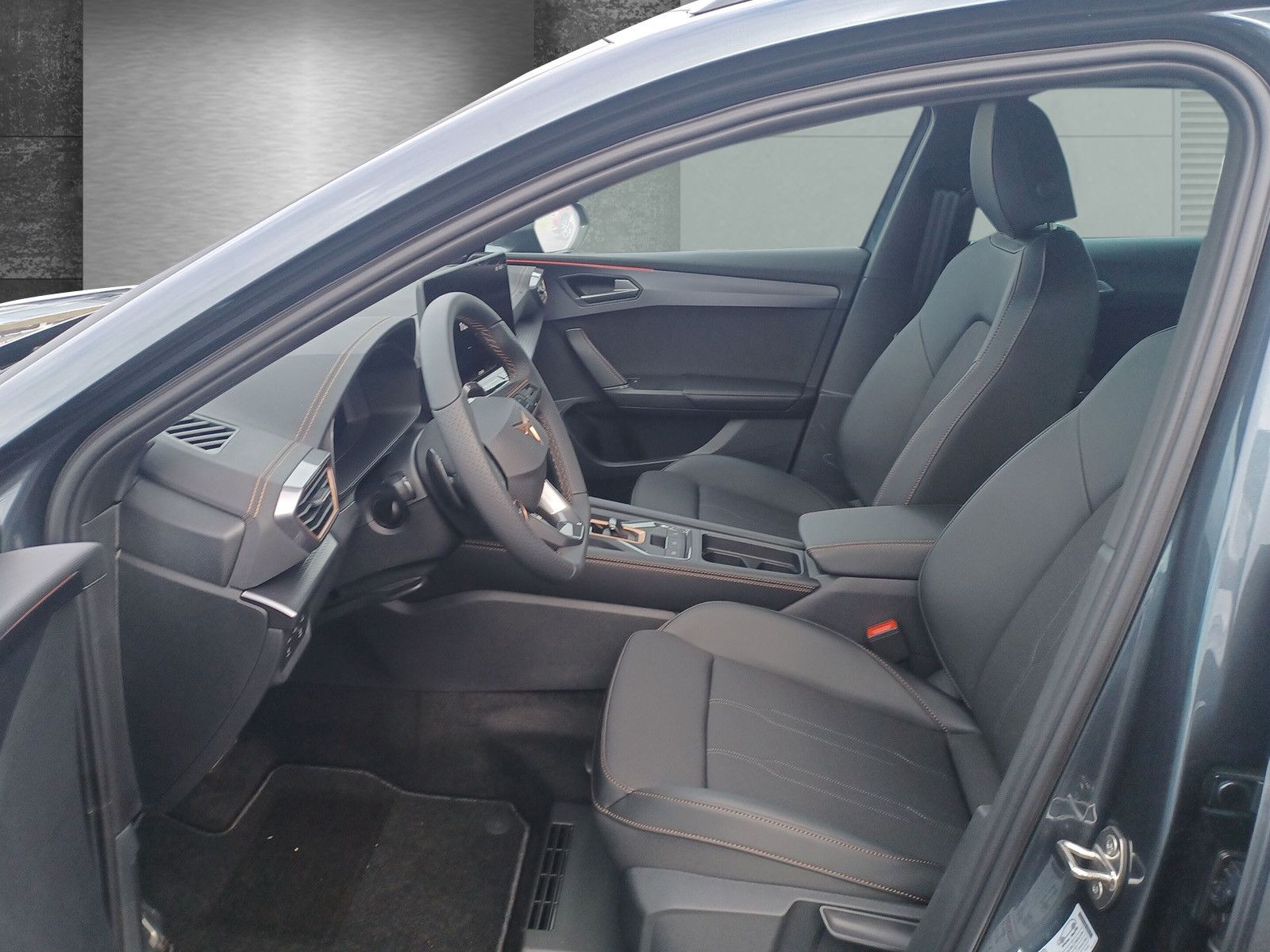 Cupra Leon Sportstourer 1.5 eTSI - Samsaru's Car Outlet