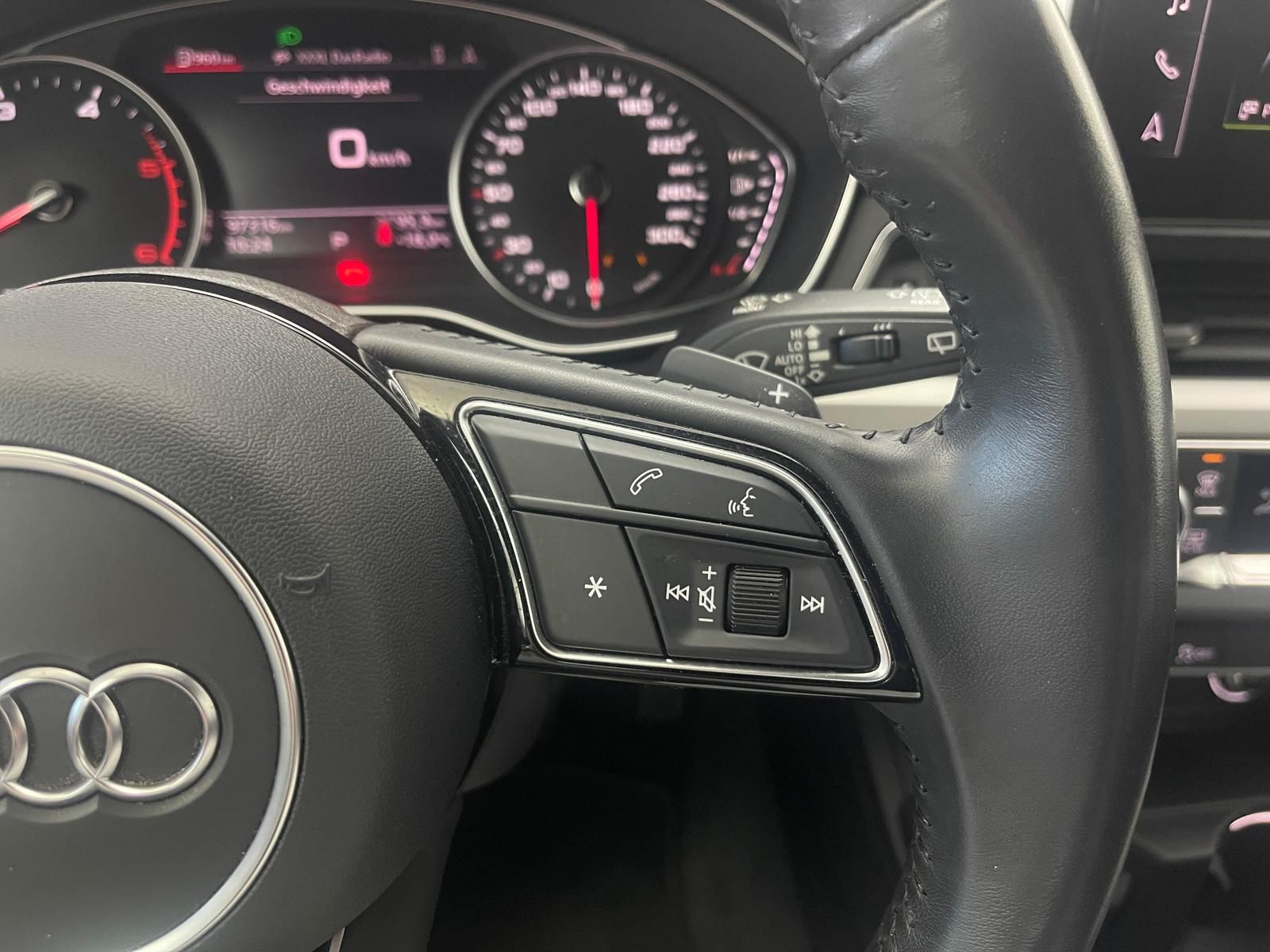 Audi A4 2.0 TDI 35 TDI ADVANCED - Samsaru's Car Outlet