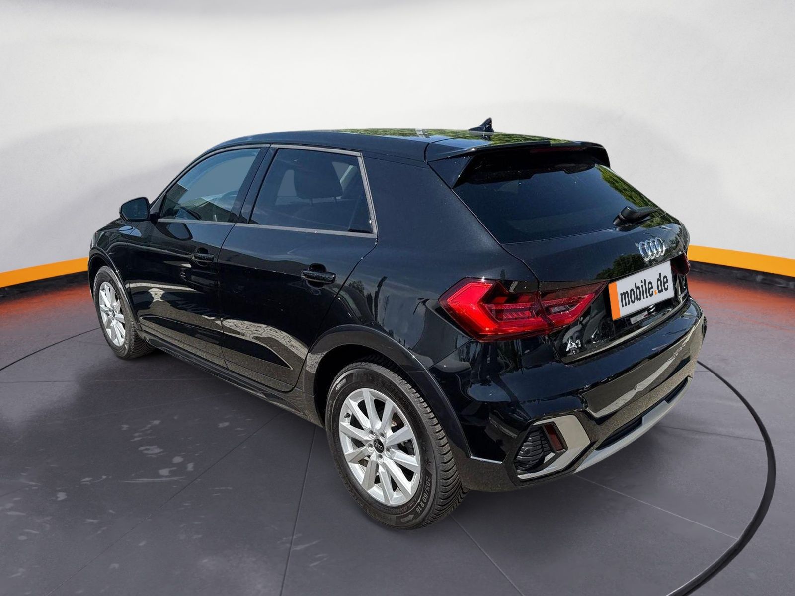 Audi A1 allstreet 30 TFSI S tronic - Samsaru's Car Outlet