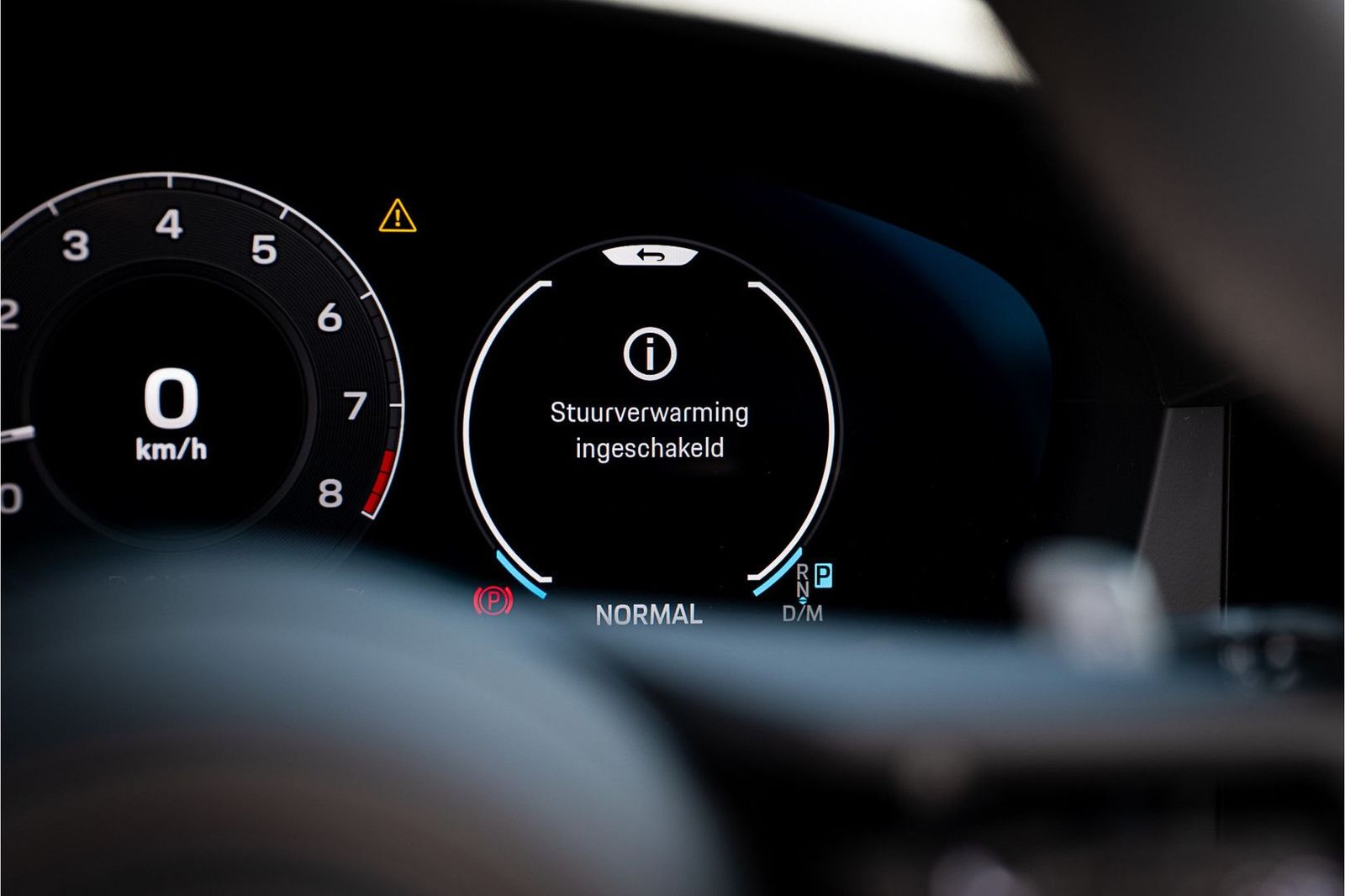 Porsche 992 Carrera S - Samsaru's Car Outlet