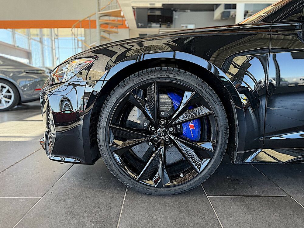 Audi RS6 Performance V-max 305 km/h