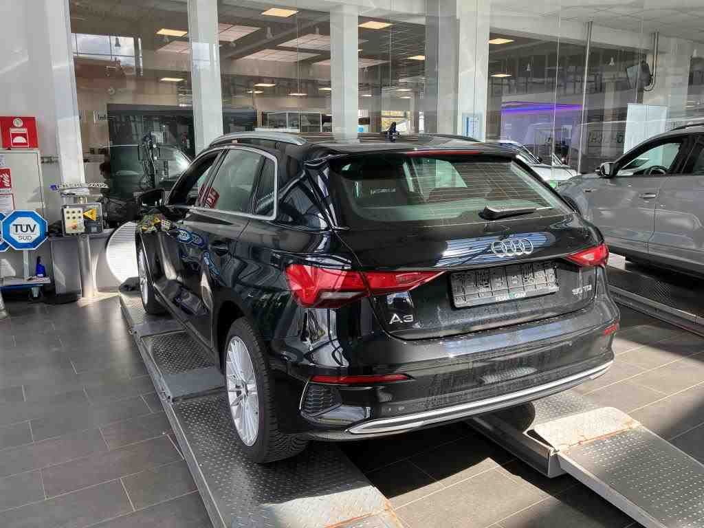 Audi A3 Sportback 30 TDI advanced*NAVI-PLUS*PDC*SHZ*K