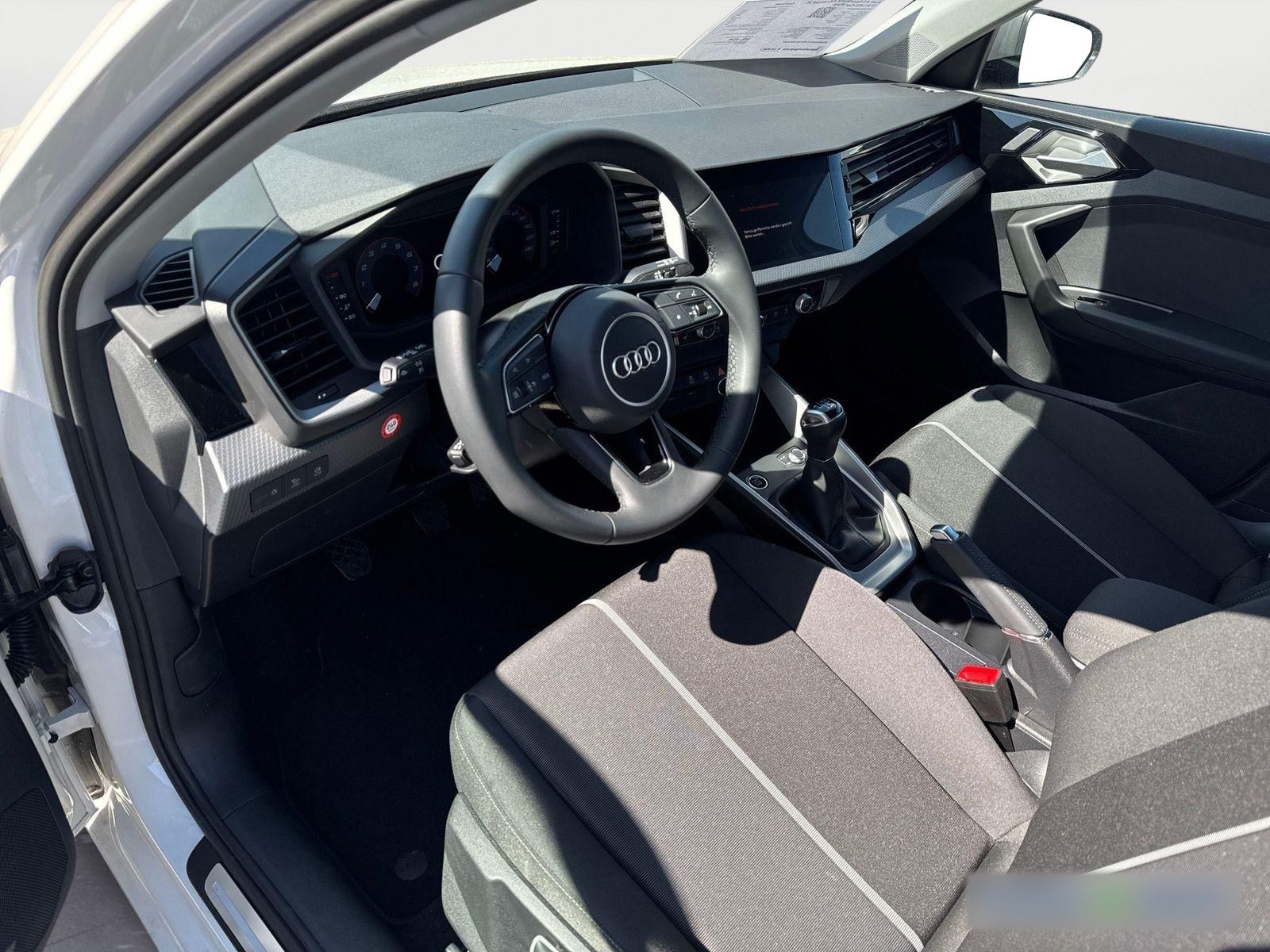 Audi A1 Sportback Advanced 25 TFSI - Samsaru's Car Outlet