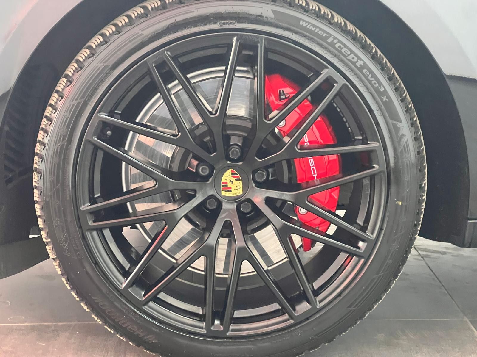 Porsche Macan GTS - Samsaru's Car Outlet