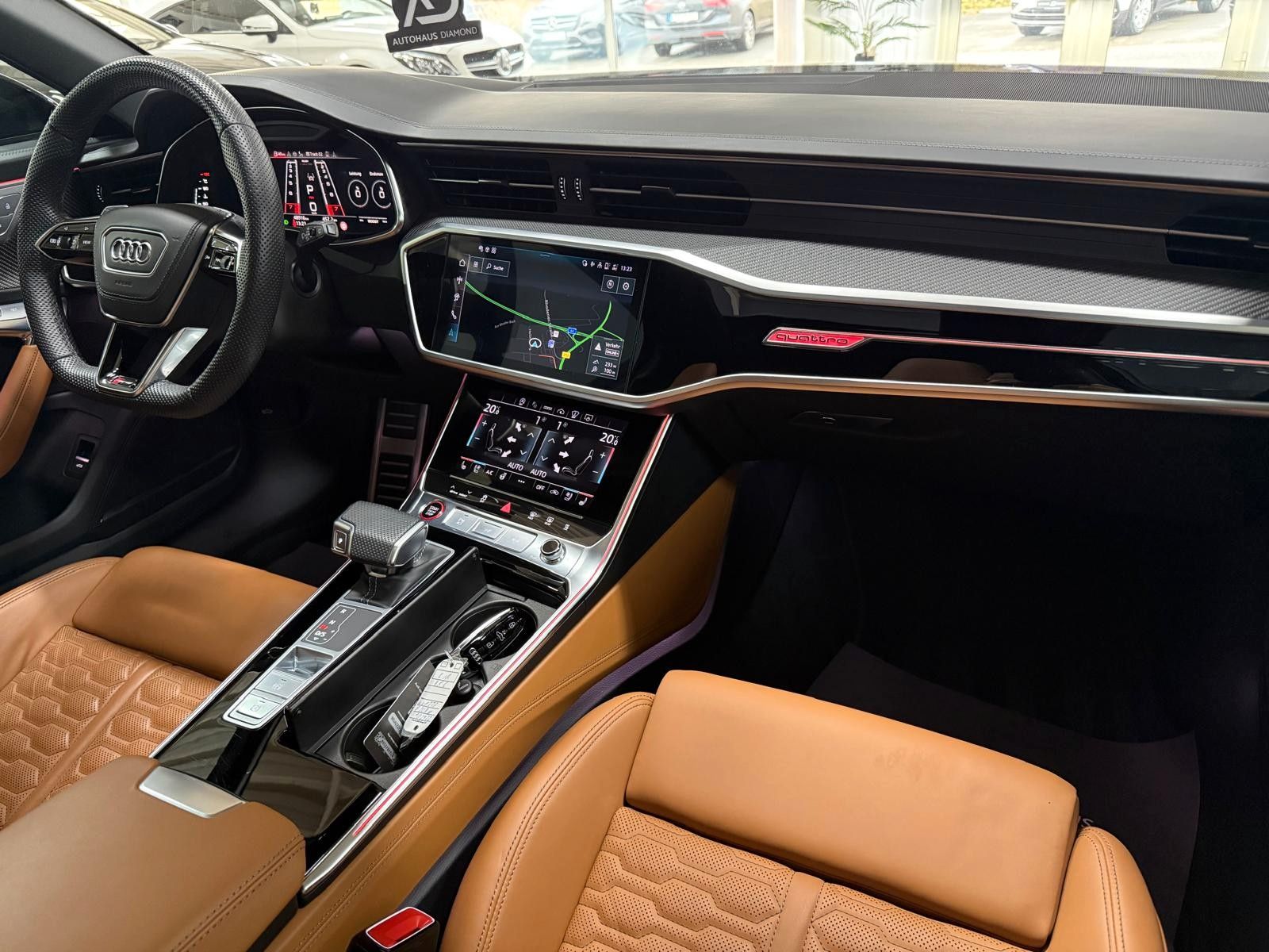 Audi Avant 4.0 TFSI quattro* KERAMIK *PANO *B&O*