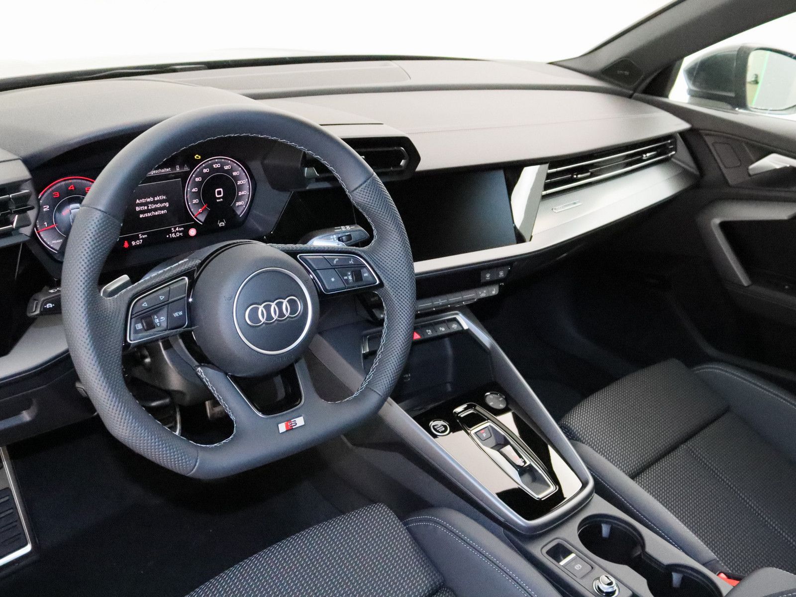 Audi A3 Sportback 35 TFSI S line - Samsaru's Car Outlet