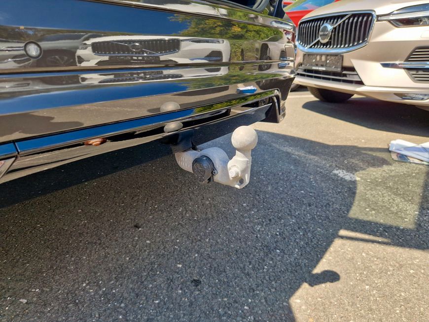 Volvo XC60 B5 B AWD Plus Dark