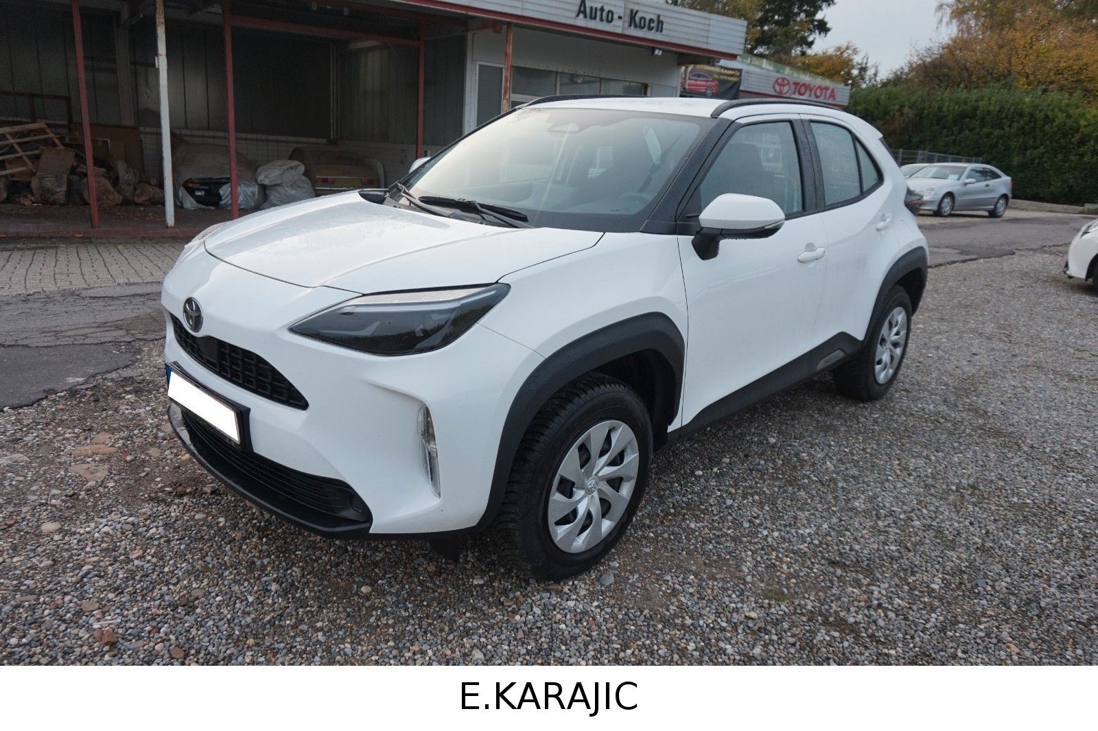 Toyota Yaris Cross Hybrid FWD Business Edition