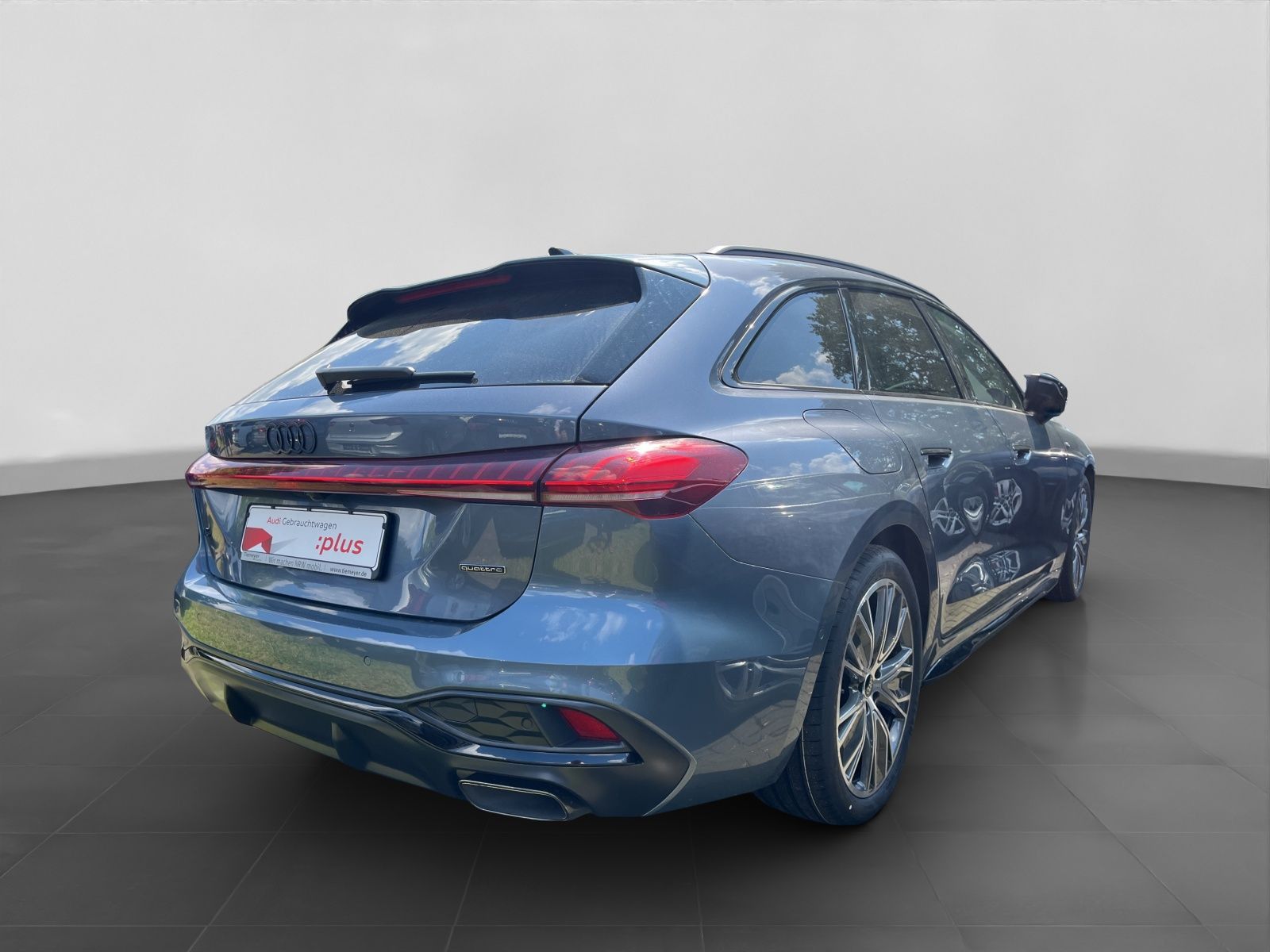 Audi A5 Avant TFSI Q S LINE LM19 PANO AHK BF-DISPLAY