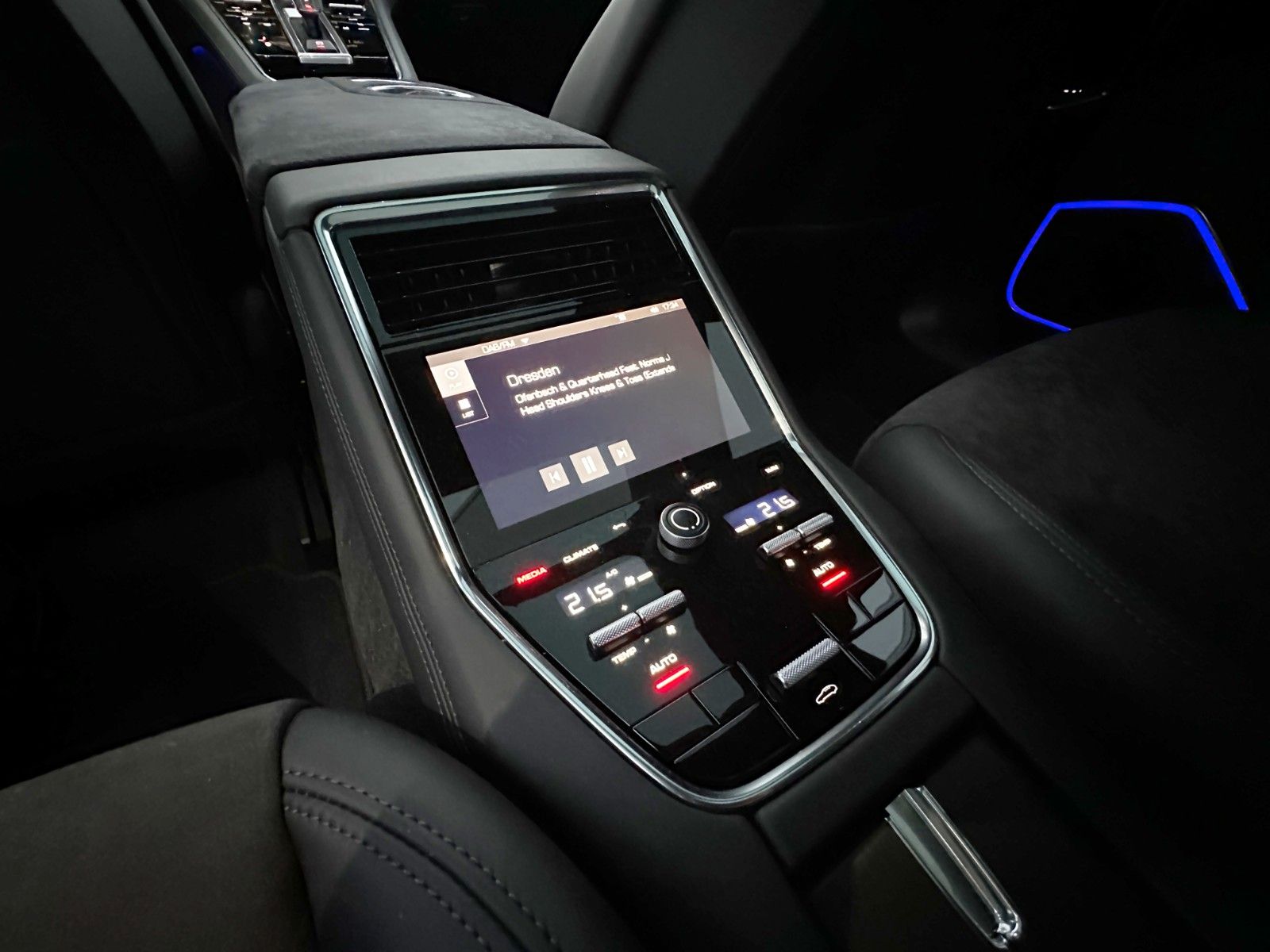 Porsche Panamera GTS SOURROUND VIEW PDCC PTVPLUS SOFORT