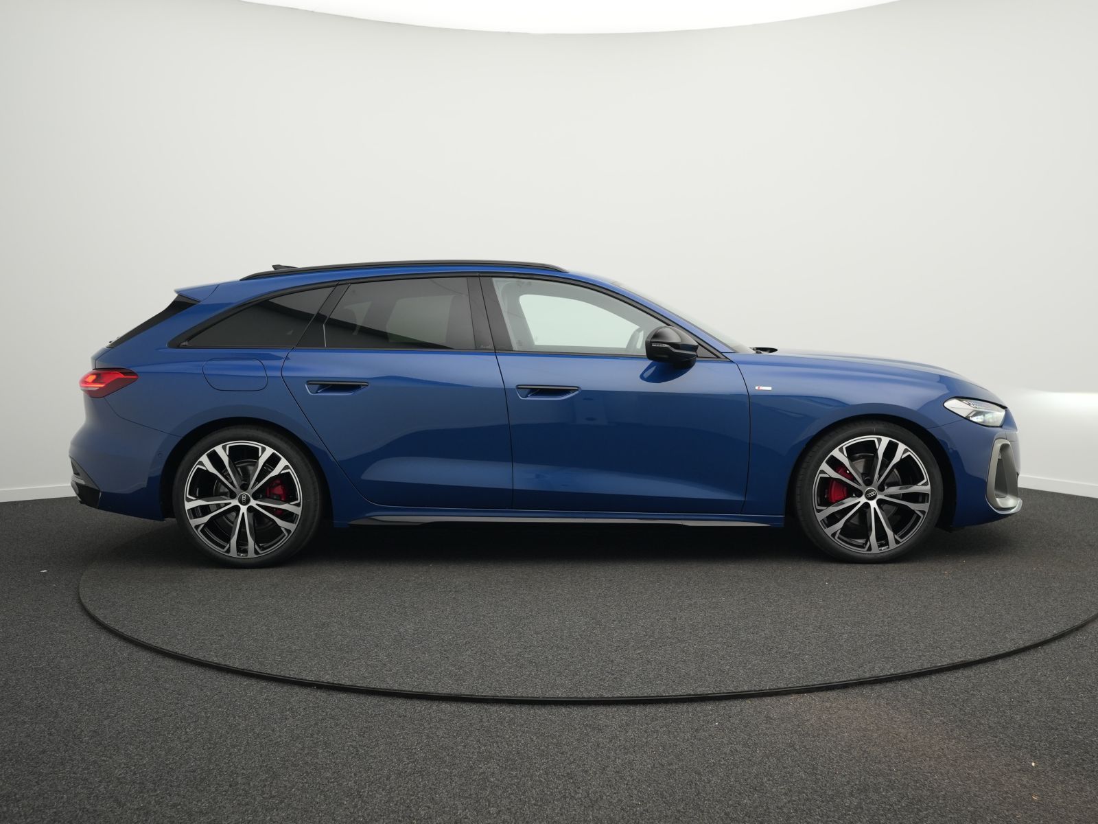 Audi A5 Avant TFSI quattro 2x S line *AHK*StdHZ*20''*