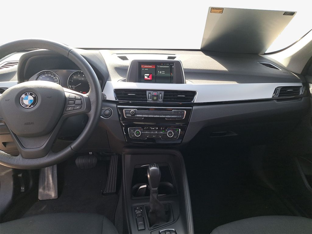 BMW X1 xDrive25e Advantage - Samsaru's Car Outlet