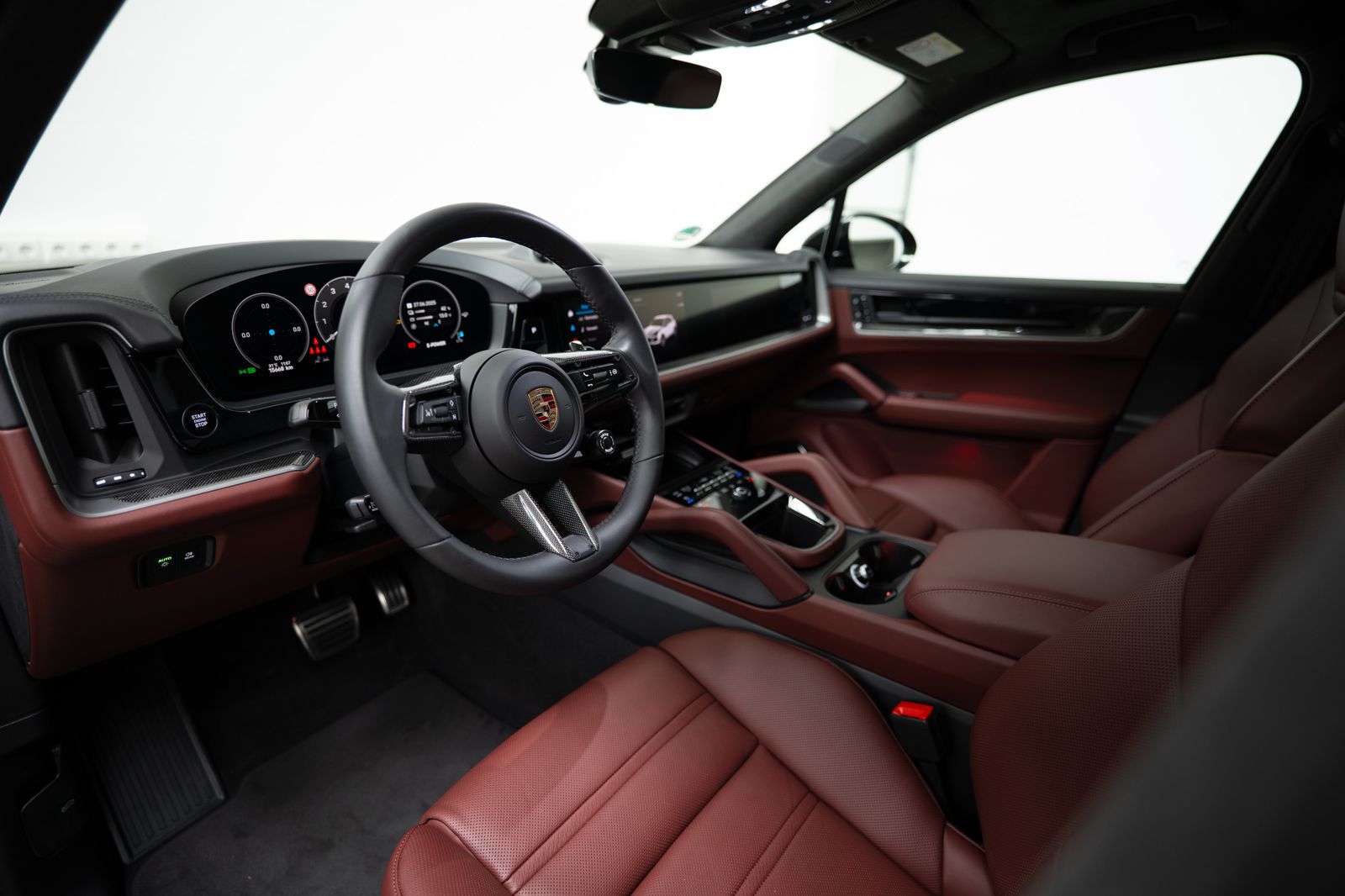 Porsche Cayenne S E-Hybrid I PTS Dunkeloliv I Burmester