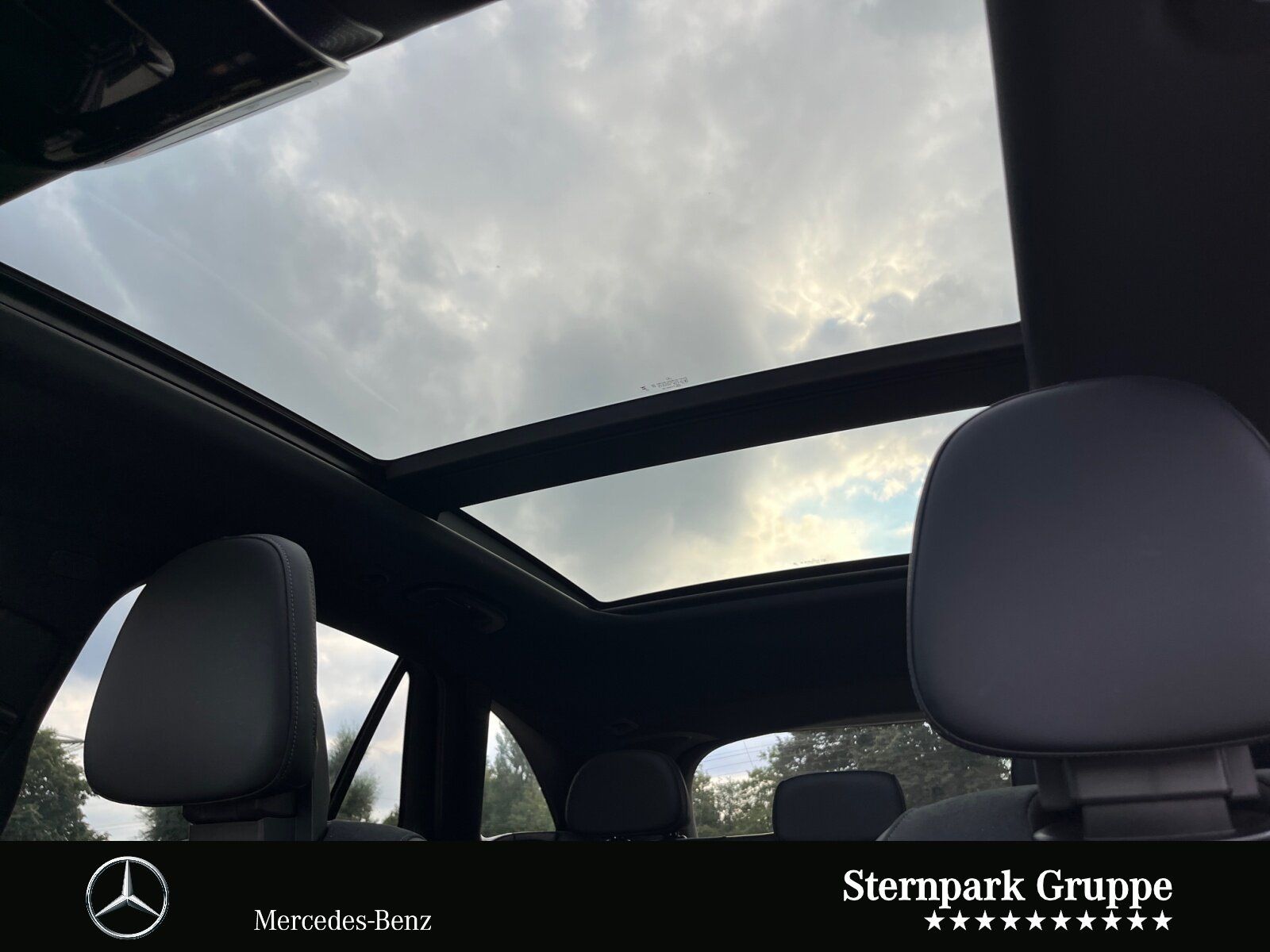 Mercedes-Benz GLC 300 4M AMG Premium Plus +DISTRO+AHK+PSD+HuD+