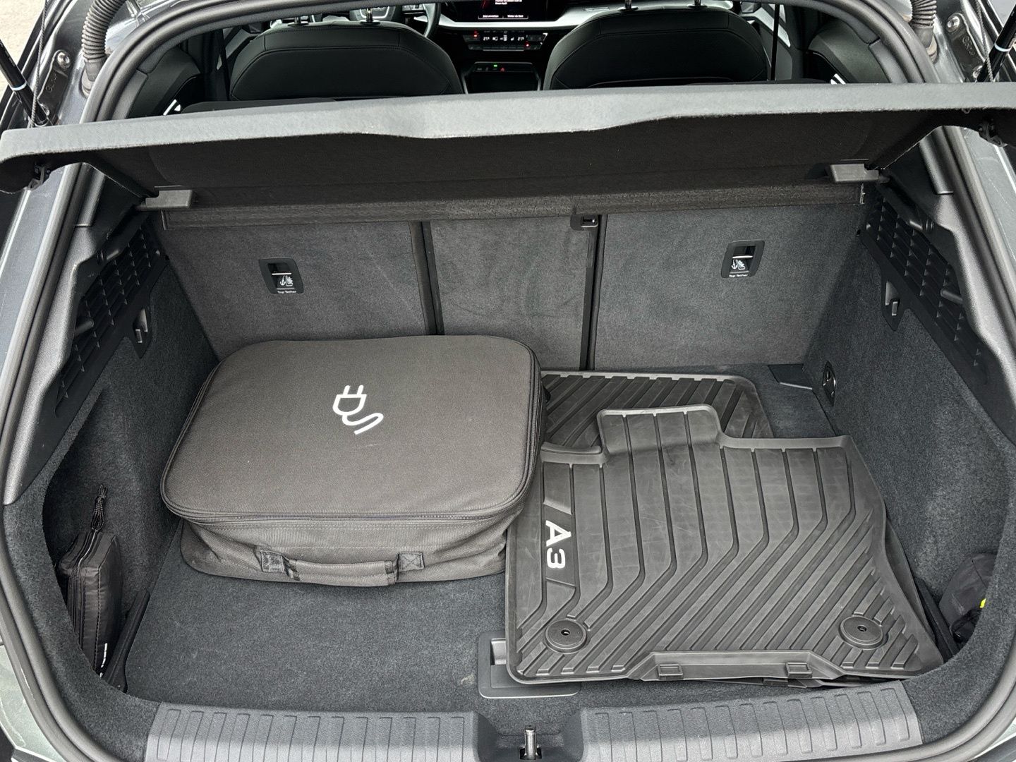 Audi A3 Sportback 40 TFSI e S line S tronic MMI LED