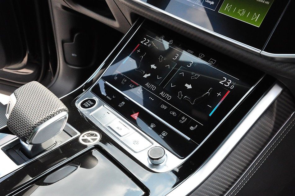 Audi Q8 55 TFSI quattro S Line HUD Matrix Panorama