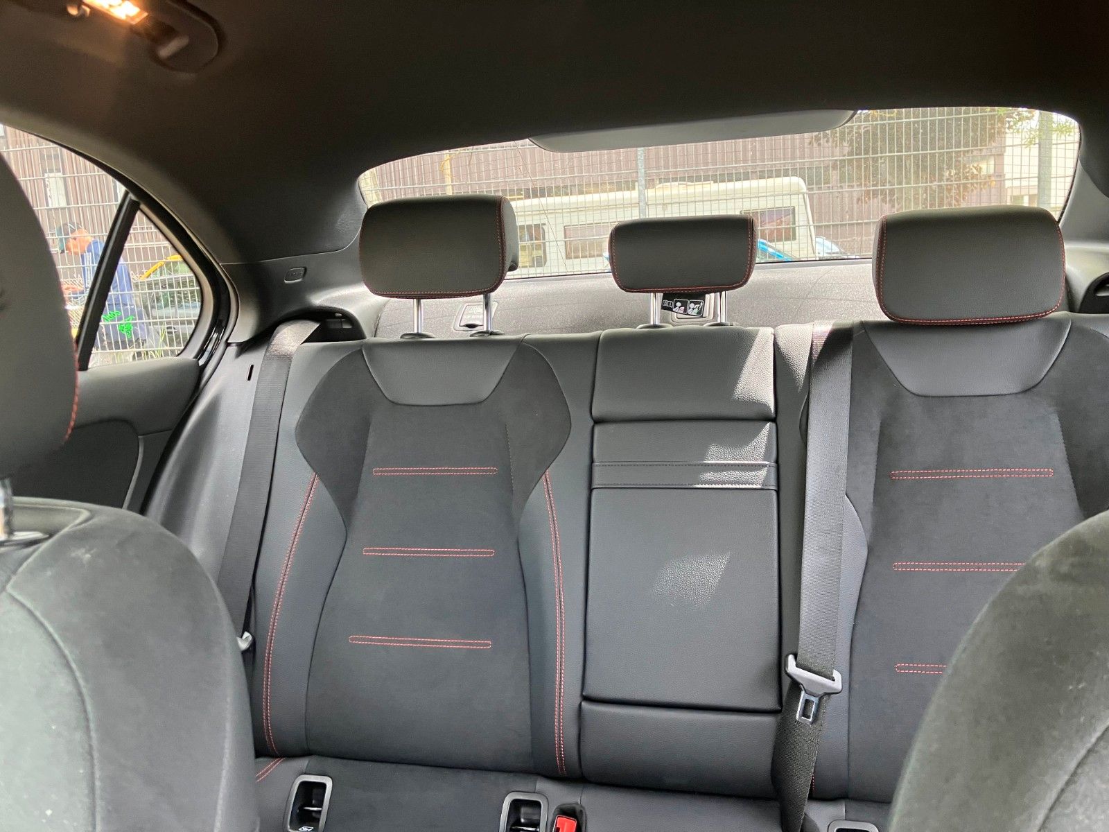 Mercedes-Benz A 250 e Limousine - Samsaru's Car Outlet