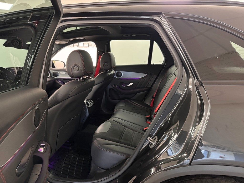 Mercedes-Benz GLC 300 e 4M AMG Pano Premium NP: 36.792€