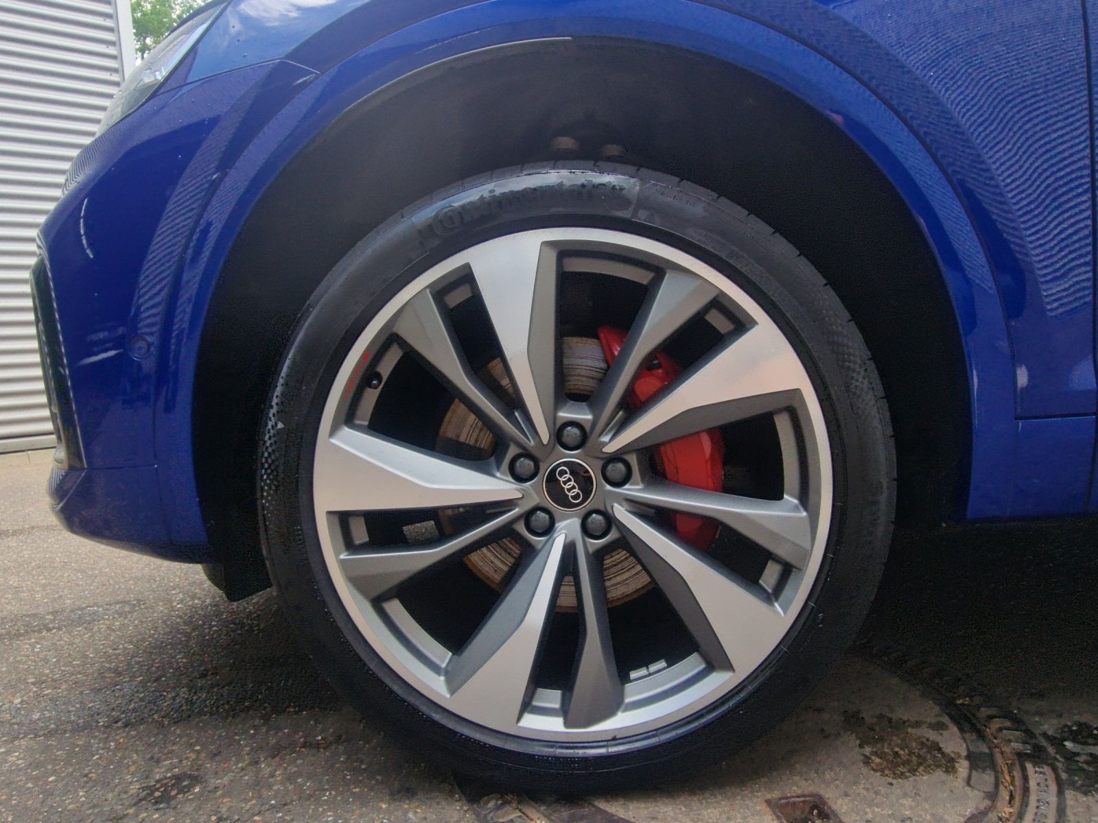 Audi Q5 S-Line Black 55 TFSI e qu 21 AHK PANO 5J.GAR.