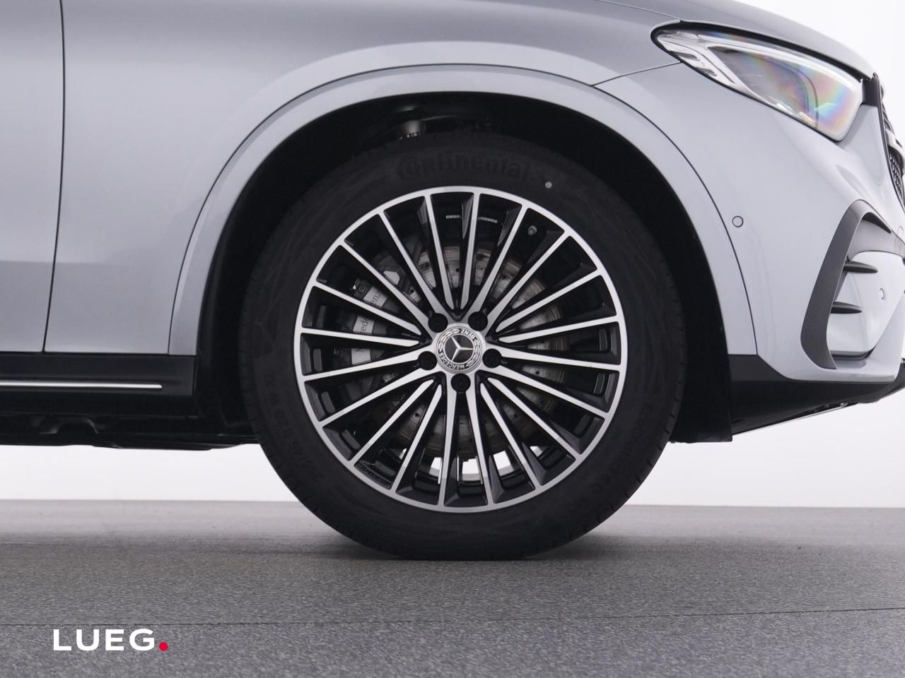 Mercedes-Benz GLC 200 d 4M AMG+NIGHT+20''+PANO+AHK+SOUND+360°+