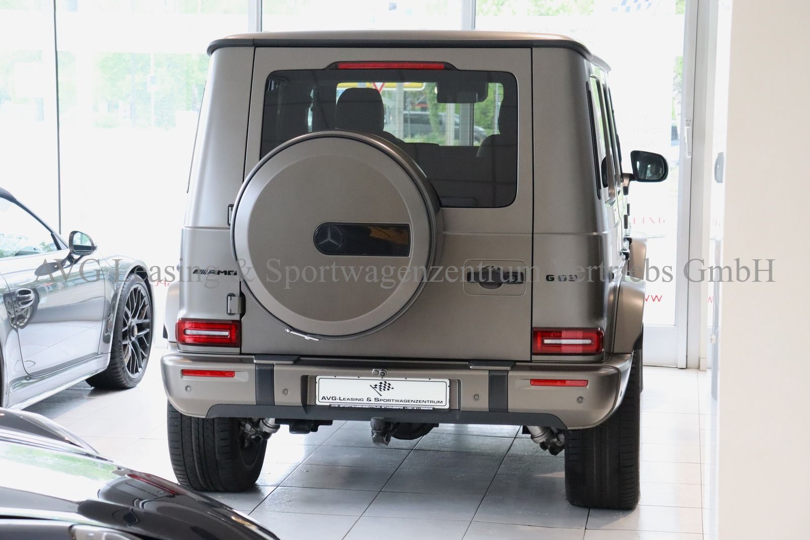 Mercedes-Benz G63 AMG - Samsaru's Car Outlet