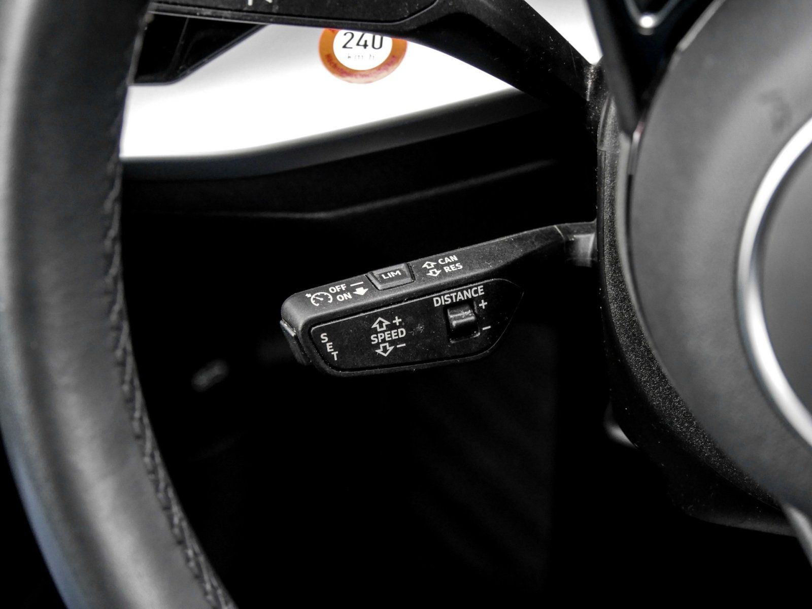 Audi A3 Sportback 40 HYBRID advanced PANO eKLAPPE LED