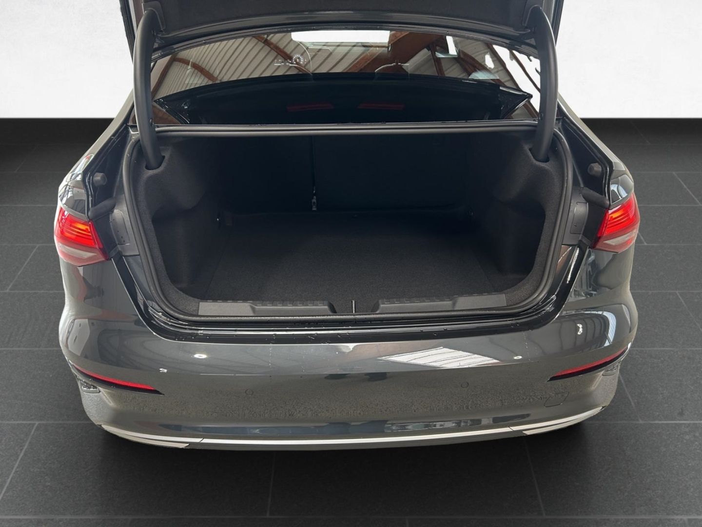 Audi A3 35 TFSI S-tronic advanced /CarPlay/LED/Sitzhz