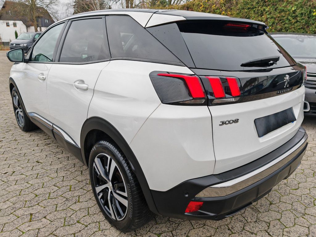 Peugeot 3008 BlueHDI 130 EAT8 ALLURE - Samsaru's Car Outlet