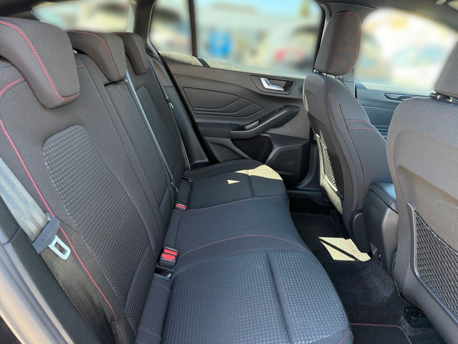 Ford Focus Turnier 1.0 HYBRID Aut. ST-Line X |WP|B&O|