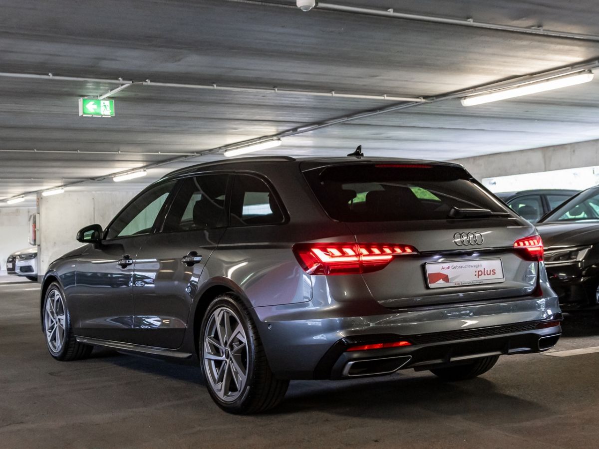 Audi A4 Avant 45 TFSI qu S line - Samsaru's Car Outlet